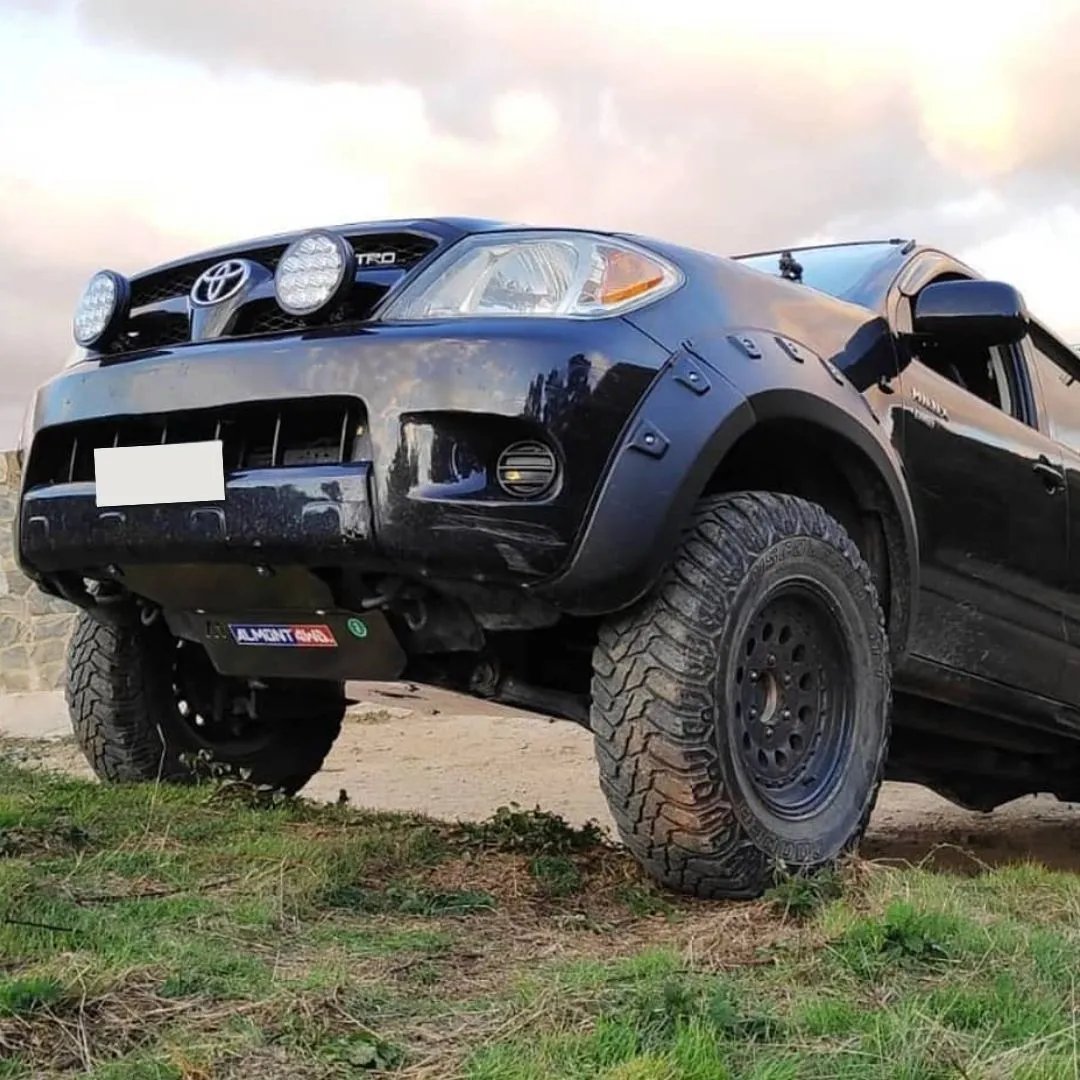 Almont esikaitse Toyota Hilux Vigo – pilt 3