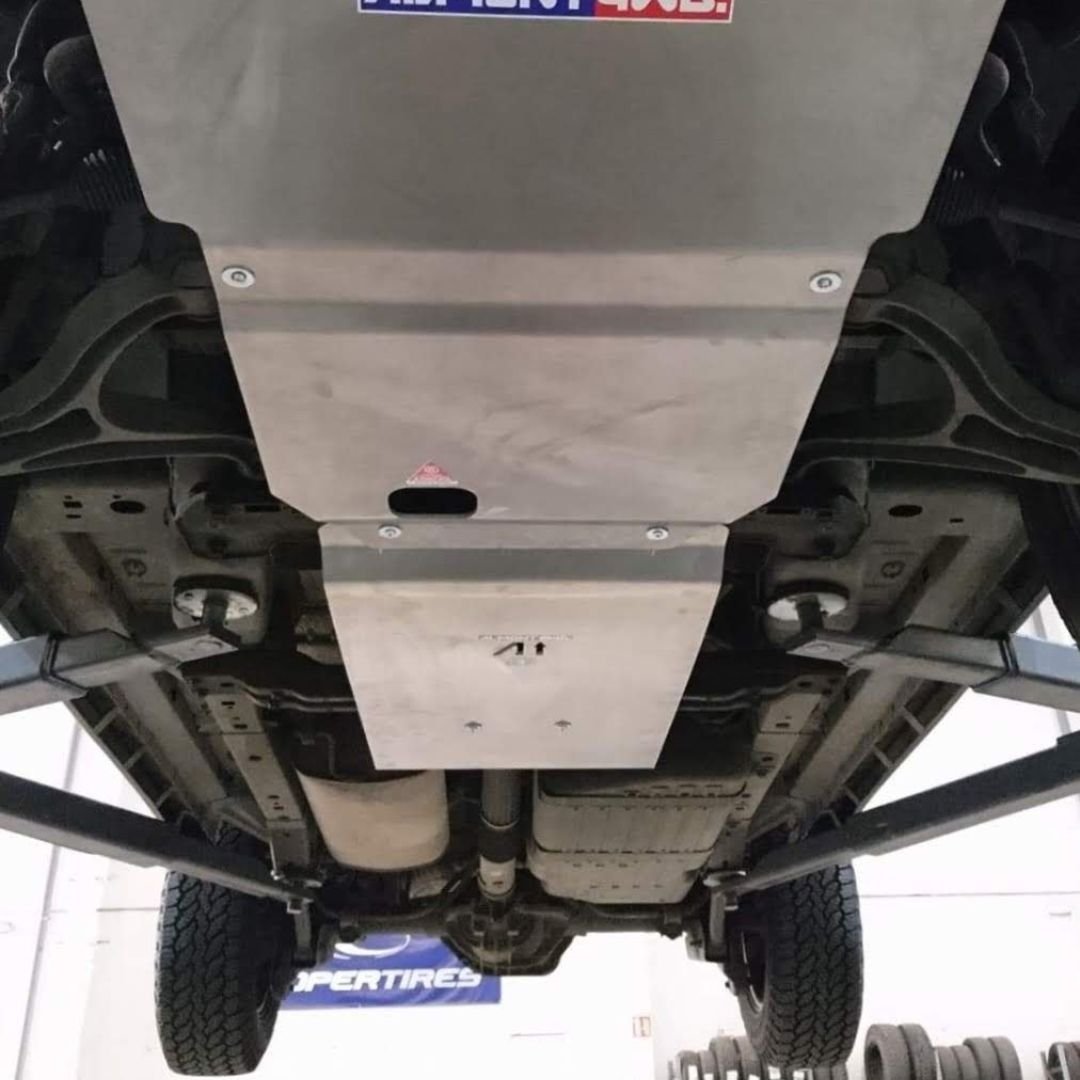Almont käigukasti ja jaotuskasti kaitse Jeep Commander XK