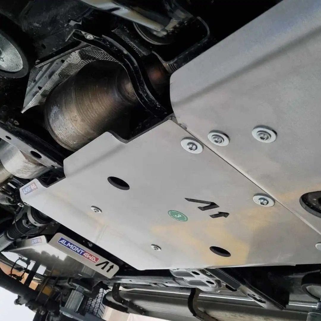 Almont käigukasti ja jaotuskasti kaitse Toyota Land Cruiser GDJ180/185 V6
