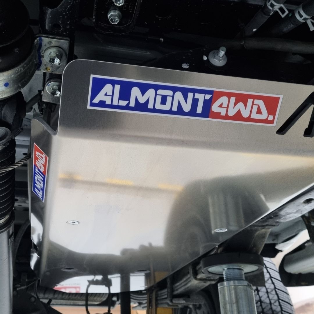 Almont kütusepaagi kaitse Toyota Hilux Vigo
