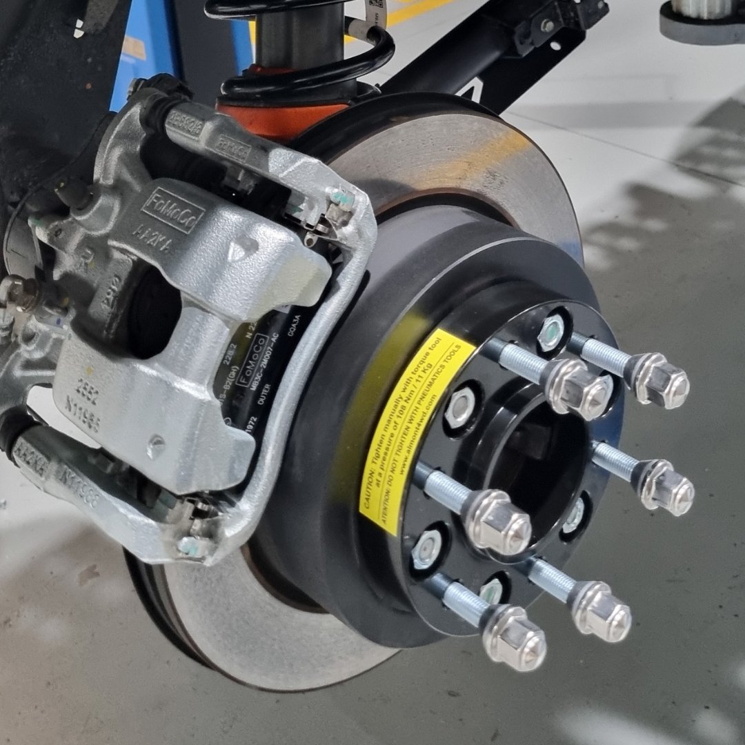 Almont rattavahetükid 30 mm (4 tk) Mitsubishi Pajero V60-V90 – pilt 2