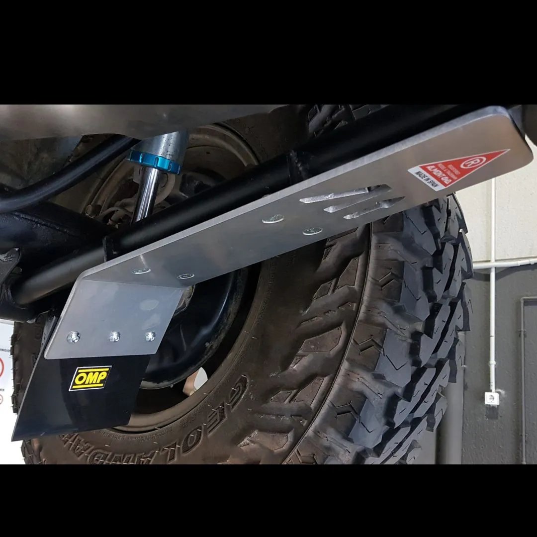 Almont tagumiste amortide kaitsed (2 tk) Toyota 4Runner ja FJ Cruiser