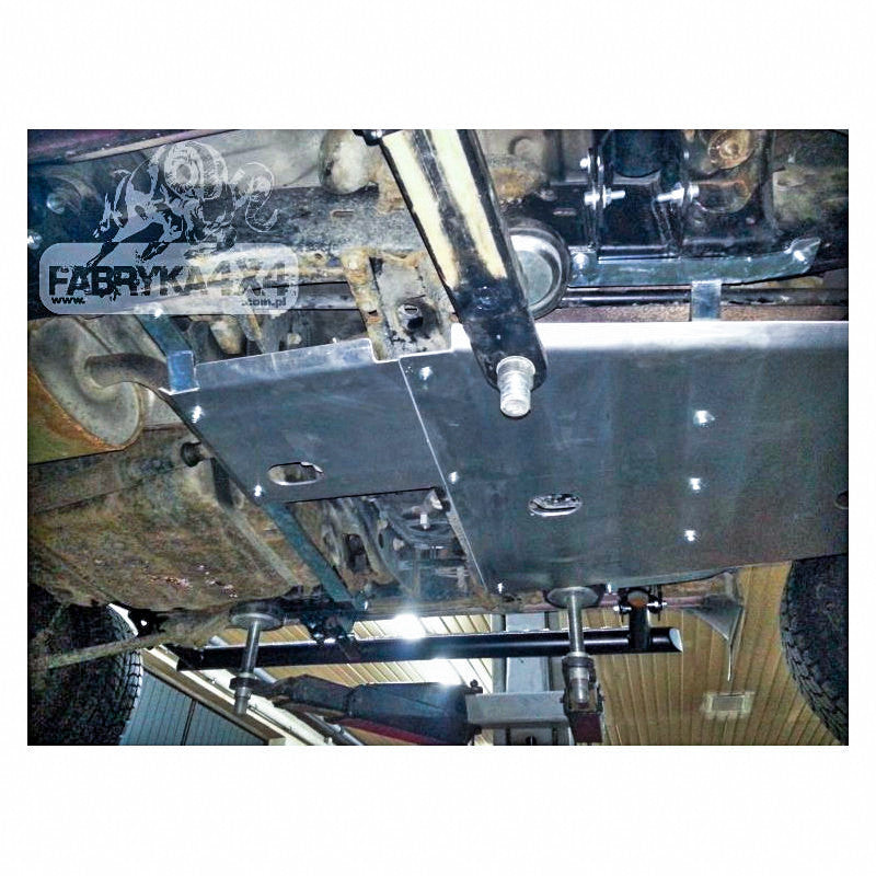 F4X4 jaotuskasti kaitse manuaal diisel Toyota Land Cruiser J100 1998-2007, vaade 6
