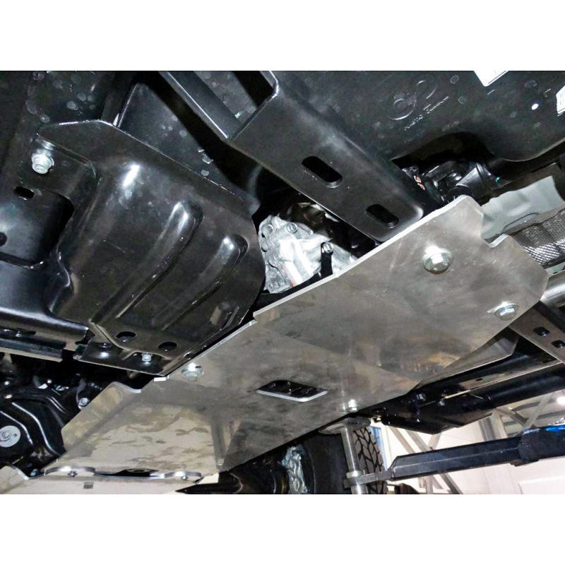 F4X4 käigukasti ja jaotuskasti kaitse Toyota Hilux Revo 2016-2019 alumiinium, vaade 4
