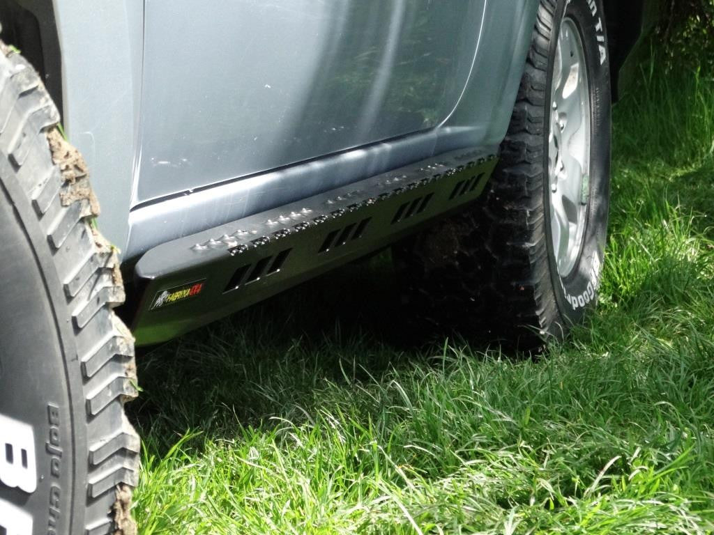 F4X4 lävepakud Mitsubishi Pajero III 1999-2006 3-ukseline diisel, vaade 7