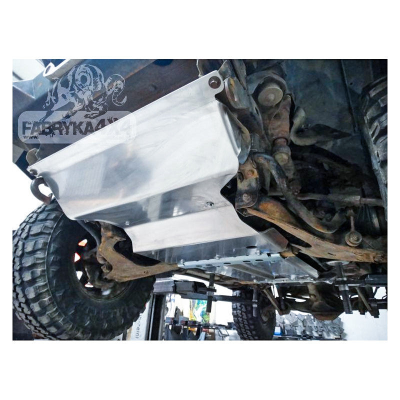 F4X4 mootori kaitse Mitsubishi Pajero II 1991-1999 2.8 diisel automaat F4X4 stangele