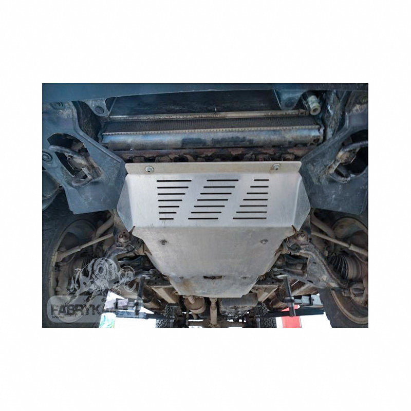 F4X4 mootorikaitse alumiinium originaalstangele Toyota Hilux 2005-2015, vaade 2