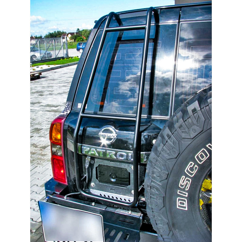 F4X4 redel Nissan Patrol Y61 / GU4