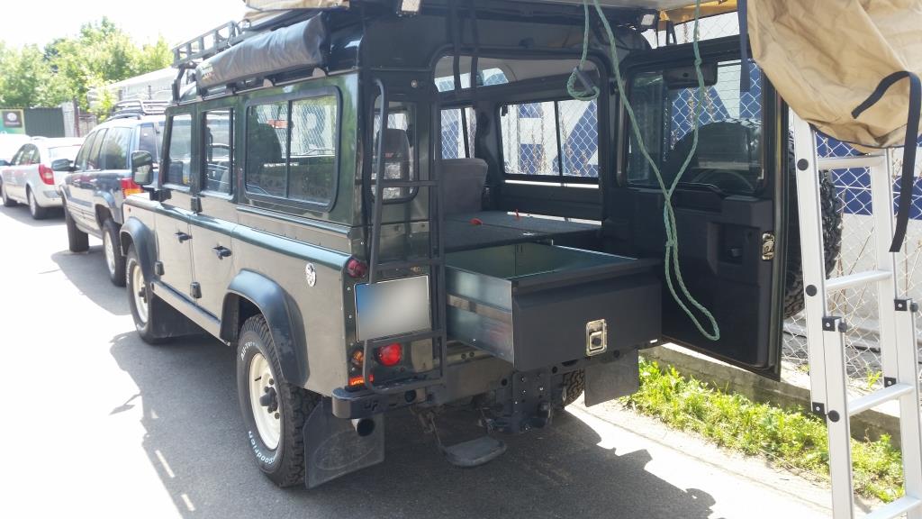 F4X4 sahtlisüsteem Land Rover Defender 110